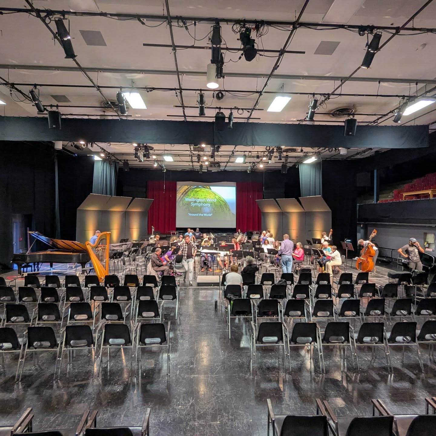 Dress rehearsal time!
Do you have your tickets yet?
See you tomorrow night at @lauriermusic Theatre Auditorium at 7:30 PM!
www.wellingtonwindsymphony.ca